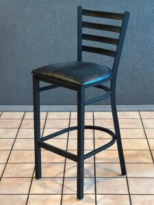 (4) - BARSTOOLS