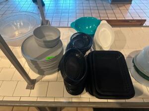 ASSORTED PLASTIC WARE AND PLATES