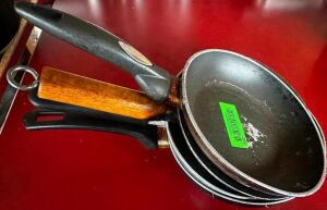 (4) ASSORTED SMALL SKILLETS