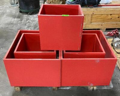 5-PIECE WOODEN CUBE DECOR-RED