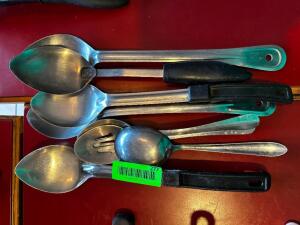 (1) LOT OF ASSORTED UTENSILS.