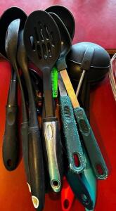 (1) LOT OF ASSORTED UTENSILS.