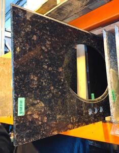 SINGLE SINK GRANITE VANITY TOP