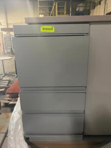 3-DRAWER FILING CABINET