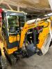 2024 AGT QK18RXS-C MINI EXCAVATOR. FRONT WINDSHIELD BROKEN. - 2