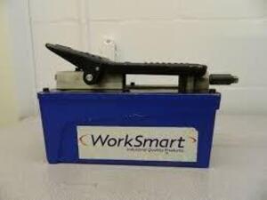 DESCRIPTION: (1) AIR-HYDRAULIC PUMP AND JACK BRAND/MODEL: WORKSMART #PS-MH-HPC1-114 INFORMATION: DOUBLE ACTING CYLINDERS, 91.5 CU IN OIL CAPACITY, 10,