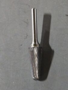 DESCRIPTION: (4) SOLID CARBIDE CONE BUR BRAND/MODEL: WESTWARD 19D780 SIZE: 3/16" RETAIL$: $262.39 QTY: 4