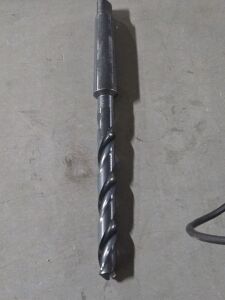 DESCRIPTION: (1) HSS TAPER SHANJ DRILL BIT BRAND/MODEL: IMPORT 45659802 SIZE: 1/2" DIA 2MT RETAIL$: $288.32 QTY: 1