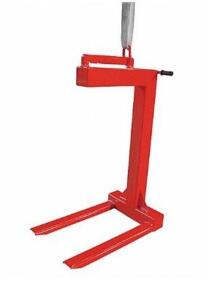 DESCRIPTION: (1) PALLET LIFTER BRAND/MODEL: DAYTON/22UZ81 INFORMATION: RED/CAPACITY: 2200 LBS RETAIL$: 4,655.54 SIZE: 48"THROAT H X 36"L X 25"W QTY: 1