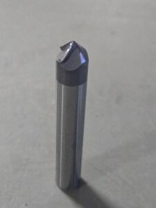 DESCRIPTION: (2) 45 DEG TAPER FORM BARREL CUTTER END MILLS BRAND/MODEL: ACCUPRO 03326659 SIZE: .3750" SM END DIA RETAIL$: $330.24 QTY: 2