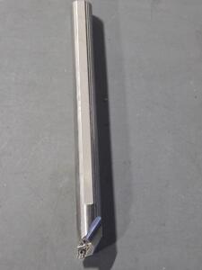 DESCRIPTION: (1) INDEXABLE BORING BAR BRAND/MODEL: ISCAR A16Q SDXNL-07 SIZE: 20mm RETAIL$: $227.00 QTY: 1