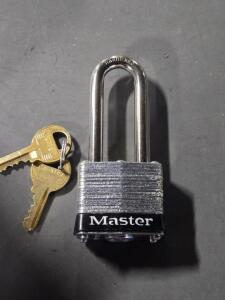 DESCRIPTION: (6) PADLOCKS BRAND/MODEL: MASTER LOCK 89075428 SIZE: 9/32" SHACKLE RETAIL$: $135.48 QTY: 6