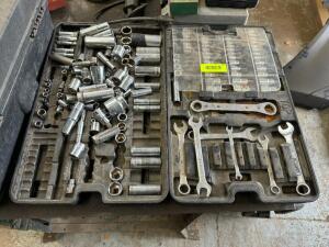 PARTIAL SOCKET SET.