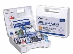 DESCRIPTION: (2) FIRST AID KIT BRAND/MODEL: FIRST AID ONLY/90589 INFORMATION: WHITE/PEOPLE SERVED: 11-25/141 COMPONENTS RETAIL$: 68.51 EACH SIZE: 2-5/