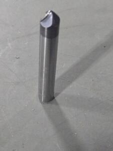 DESCRIPTION: (2) 45 DEG TAPER FORM BARREL CUTTER END MILLS BRAND/MODEL: ACCUPRO 03326659 SIZE: .3750" SM END DIA RETAIL$: $330.24 QTY: 2