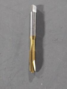 DESCRIPTION: (4) HSS SPIRAL POINT PLUG TAPS BRAND/MODEL: CLEVELAND C55318 SIZE: 1/4-28 UNF RETAIL$: $61.72 QTY: 4