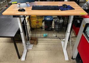 ELECTRIC RISER DESK