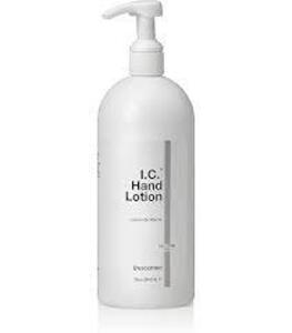 DESCRIPTION: (4) HAND LOTION BRAND/MODEL: R&R ICL SIZE: 32 OZ RETAIL$: $13.95 EA QTY: 4