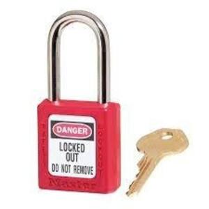 DESCRIPTION: (12) LOCKOUT PADLOCK BRAND/MODEL: MASTER LOCK #410MKW417REDLZ2 INFORMATION: RED/THERMOPLASTICS SIZE: 1-1/2"SHACKLE H X 1/4"SHACKLE DIA X