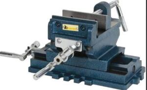 DESCRIPTION: (1) HORIZONTAL DRILL PRESS VISE BRAND/MODEL: INTERSTATE #42053835 RETAIL$: $126.63 SIZE: 3-35/64" JAW OPENING CAPACITY X 1.18" THROAT DEP