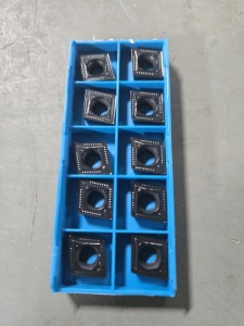 DESCRIPTION: (50) CARBIDE TURNING INSERTS BRAND/MODEL: INGERSOLL CCMT120408MT TT7015 RETAIL$: $1,014.50 QTY: 50