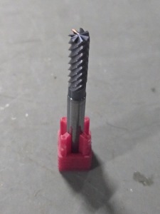 DESCRIPTION: (1) SOLID CARBIDE SQ END MILL BRAND/MODEL: MELIN TOOL VXMG7-808-R015 RETAIL$: $103.56 QTY: 1