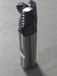 DESCRIPTION: (1) COBALT ROUGHING END MILLS BRAND/MODEL: HERTEL 62852363 SIZE: 5/8" DIA 5/8" LOC RETAIL$: $94.00 QTY: 1