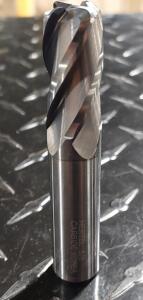 DESCRIPTION: (6) 4 FLUTE SOLID CARBIDE ENDMILLS BRAND/MODEL: HERTEL 41749698 RETAIL$: $81.43 EA SIZE: 5/8" QTY: 6