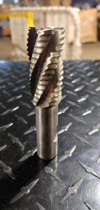 DESCRIPTION: (1) COBALT COURSE PITCH SQARE EOUGHING END MILL BRAND/MODEL: INTERSTATE 723-5795 RETAIL$: $116.11 SIZE: 1" DIA. 2" LOC QTY: 1