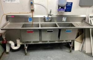 DESCRIPTION: 93" THREE WELL STAINLESS POT SINK W/ LEFT AND RIGHT DRY BOARDS. ADDITIONAL INFORMATION SPRAY NOZZLE. SIZE: 93" W/ 18" X 18" WELLS. LOCATI