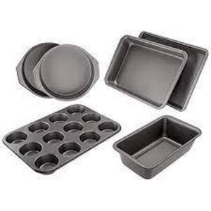 DESCRIPTION: 6-PIECE NONSTICK OVEN BAKEWARE SET BRAND/MODEL: BASICS RETAIL$: $36.68 LOCATION: WAREHOUSE QTY: 1