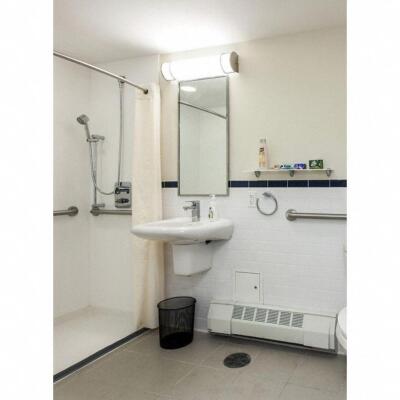 DESCRIPTION: 18" X 30" WASHROOM MIRROR, THEFTPROOF, CHANNEL FRAMED BRAND/MODEL: KETCHAM RETAIL$: $93.21 LOCATION: WAREHOUSE QTY: 1