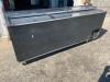 DESCRIPTION: TRUE 95" THREE WELL HORIZONTAL BOTTLE BOX. BRAND / MODEL: TRUE TD-95-38 ADDITIONAL INFORMATION TESTED AND WORKING. ON CASTERS. 115 VOLT,
