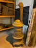 ROUND OAK ANTIQUE CAST IRON ROUND OAK (BOWAGIAC MI.) WOOD BURNER STOVE WITH CHIMNEY EXCELLENT ANTIQUE CONDITION. CHIMNEY INCLUDED. SEE PHOTOS. - 3