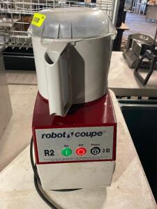 DESCRIPTION: ROBOT COUPE RS FOOD PROCESSOR W/ BASE AND JUG. BRAND / MODEL: ROBOT COUPE. ADDITIONAL INFORMATION MISSING CUTTING BLADES. LOCATION: BAY 7