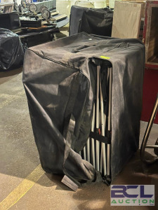 POP UP TENT
