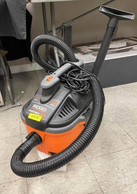 PORTABLE SHOP VACUUM