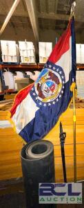 MISSOURI FLAG WITH POLE