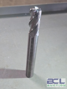 DESCRIPTION: (2) SOLID CARBIDE SQ END MILL BRAND/MODEL: FULLERTON 30224 SIZE: 5/8" dia RETAIL$: $267.98 QTY: 2
