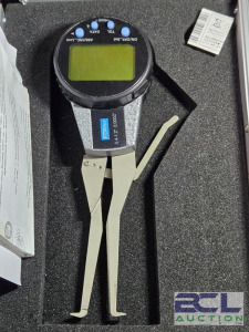 DESCRIPTION: (1) INSIDE, ELECTRIC CALIPER GAUGE BRAND/MODEL: FOWLER 05022579 SIZE: 0.4" TO 1.2" RETAIL$: $277.26 QTY: 1