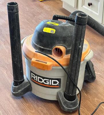 2.5 HP SHOP VAC