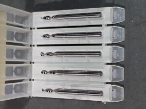 DESCRIPTION: (5) EXTENDED FLUTE MICRO DRILL BIT BRAND/MODEL: KYOCERA 105-0960.400 SIZE: #41 RETAIL$: $57.83 QTY: 5
