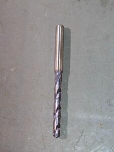 DESCRIPTION: (2) SOLID CARBIDE JOBBER LENGTH DRILL BITS BRAND/MODEL: EMUGE TA213344.0476 SIZE: 4.76mm DIA RETAIL$: $461.92 QTY: 2