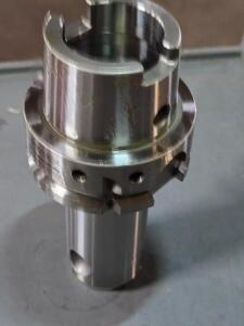 DESCRIPTION: (1) HSK63A END MILL HOLDER BRAND/MODEL: ACCUPRO 92149053 SIZE: 4" PROJ 1-1/4" NOSE DIA RETAIL$: $314.88 QTY: 1