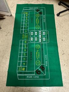 6FT CRAPS FELT PLAY MAT