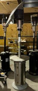 OUTDOOR PROPANE TOWER HEATER