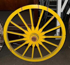 30" WOODEN WAGON WHEEL