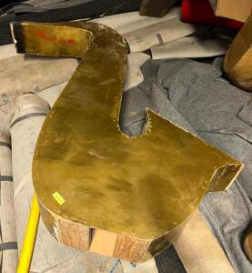 80" SAXOPHONE