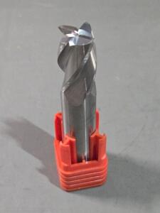 DESCRIPTION: (1) SOLID CARBIDE GP STUB SQ ENDMILL BRAND/MODEL: FULLERTON 32153 SIZE: 5/8" DIA RETAIL$: $163.98 QTY: 1