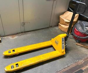 GOLDLION 2 TON PALLET JACK - YELLOW